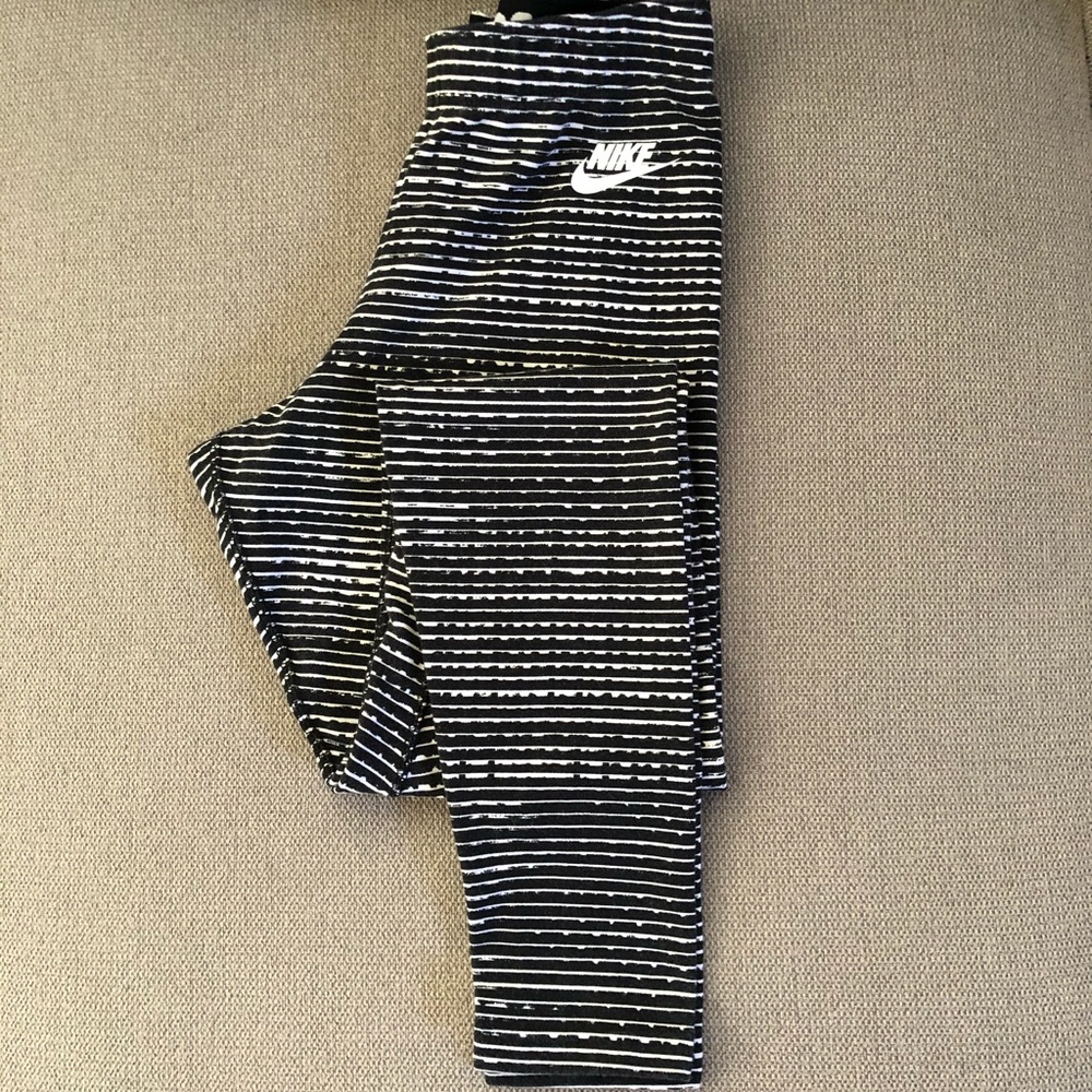 Nike athletic pants